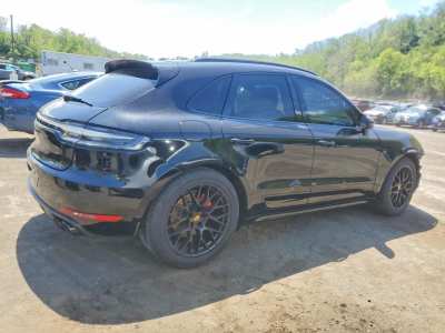Salvage 2021 Porsche Macan Gts