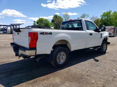 Salvage 2021 Ford F350 