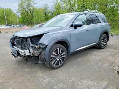 Salvage 2025 Nissan Pathfinder Platinum