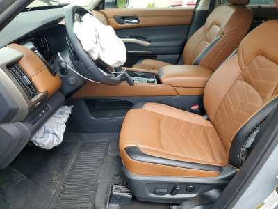 Salvage 2025 Nissan Pathfinder Platinum