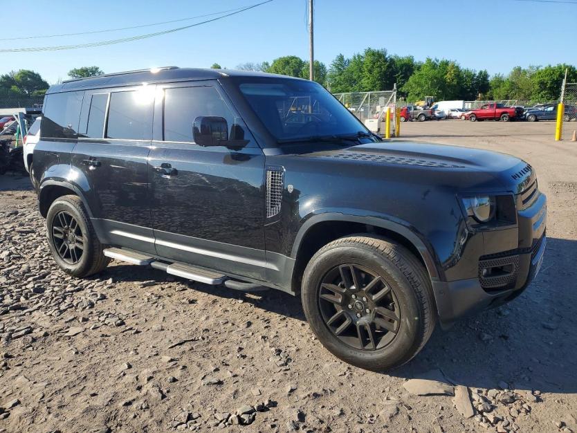 Salvage 2022 Land Rover Defender 110 Se