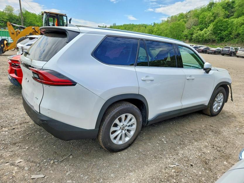 Salvage 2026 Toyota Grand Highlander Xle
