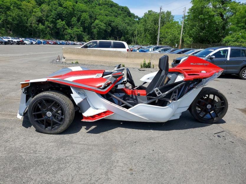Salvage 2016 Polaris Slingshot Sl