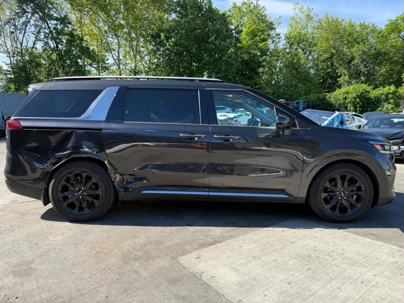Salvage 2023 Kia Carnival Sx Prestige