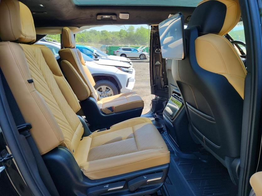 Salvage 2025 Cadillac Escalade Iq Sport-2