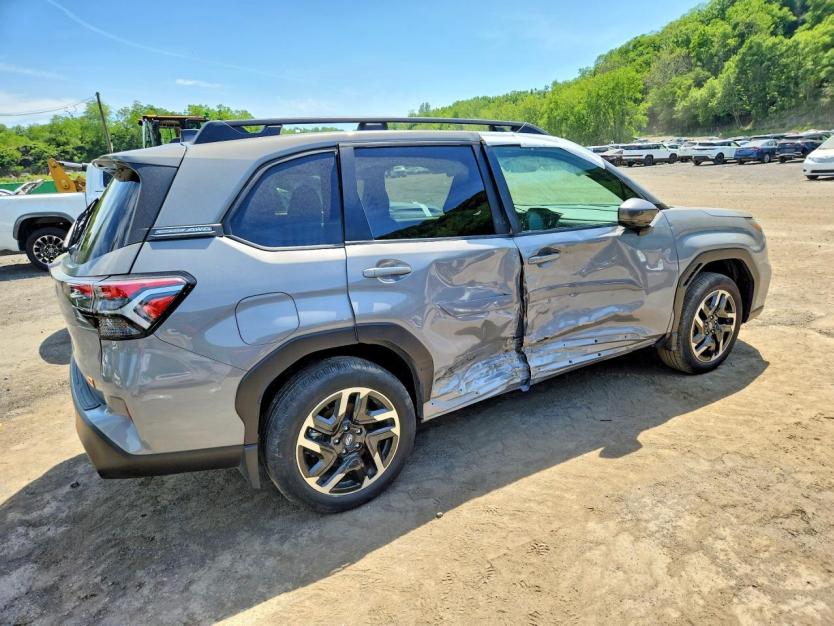 Salvage 2025 Subaru Forester Limited