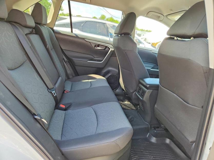 Salvage 2025 Toyota Rav4 Hybrid Xle