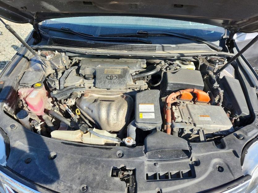 Salvage 2015 Toyota Avalon Hybrid Xle Premium