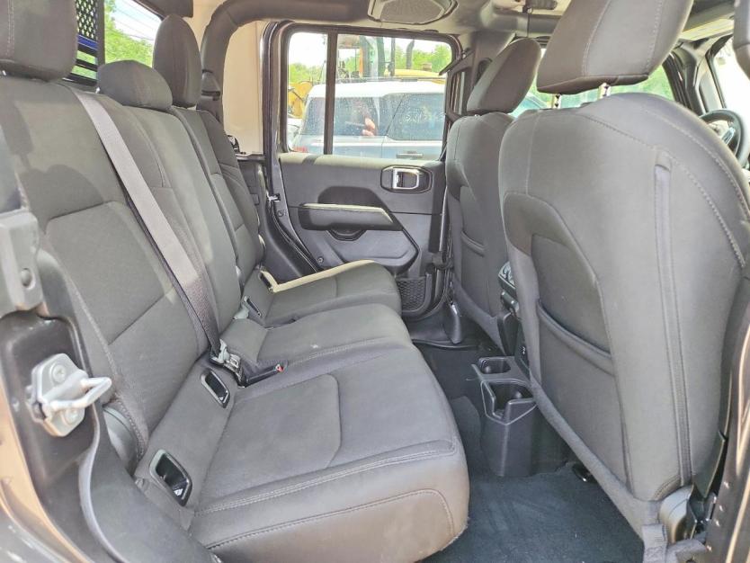 Salvage 2023 Jeep Gladiator Overland