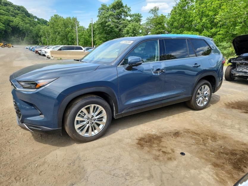 Salvage 2026 Toyota Grand Highlander Platinum