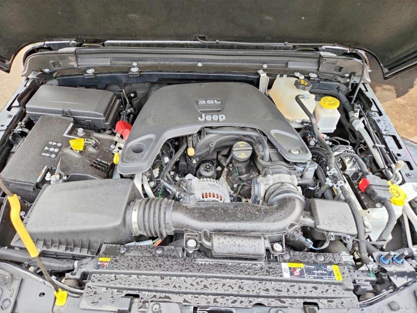 Salvage 2021 Jeep Gladiator 