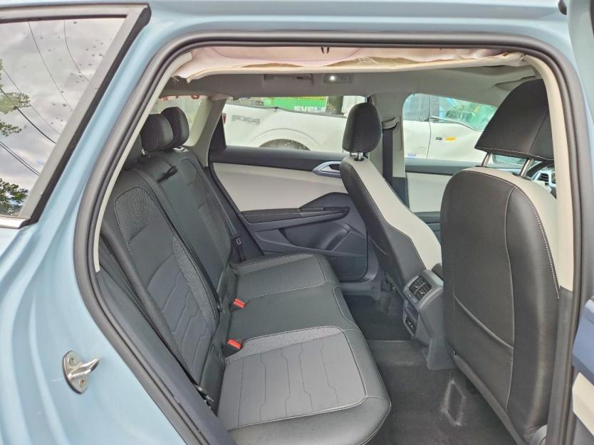 Salvage 2026 Volkswagen Taos Se