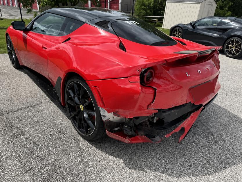 Salvage 2017 Lotus Evora 400
