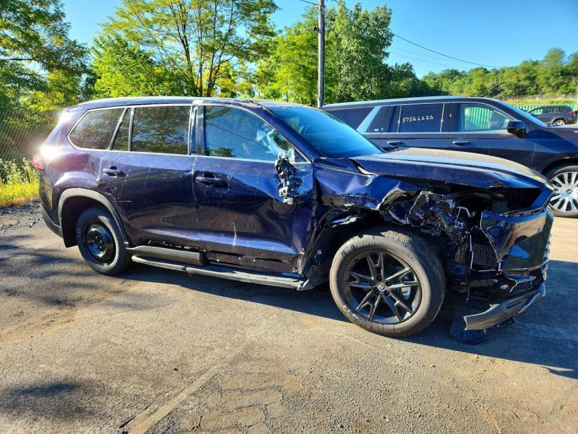 Salvage 2026 Toyota Grand 