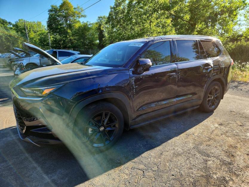 Salvage 2026 Toyota Grand 