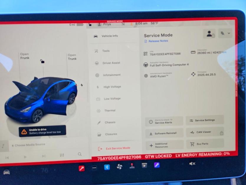 Salvage 2023 Tesla Model Y 