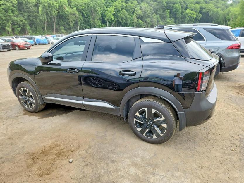 Salvage 2026 Nissan Kicks Sv