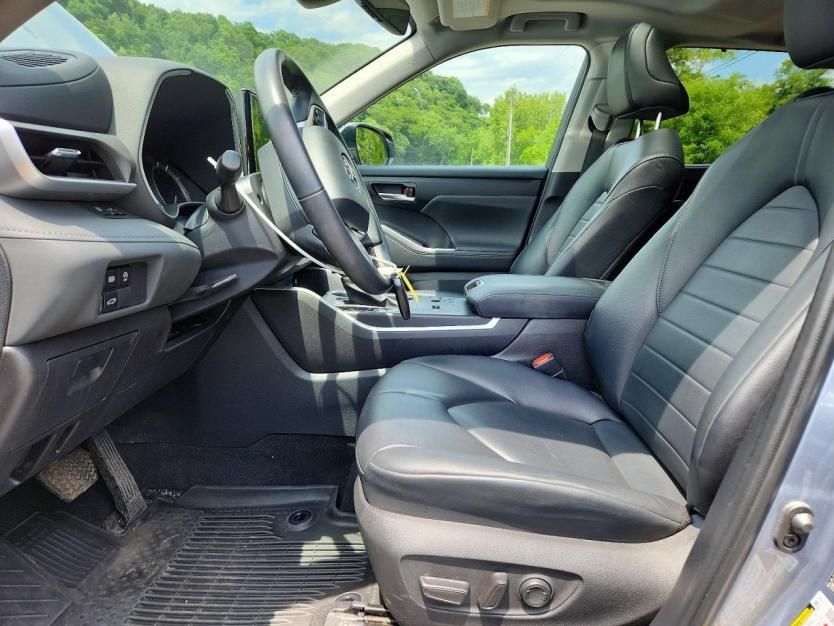Salvage 2024 Toyota Highlander Xle