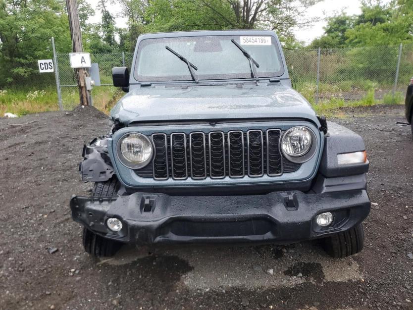 Salvage 2025 Jeep Wrangler 