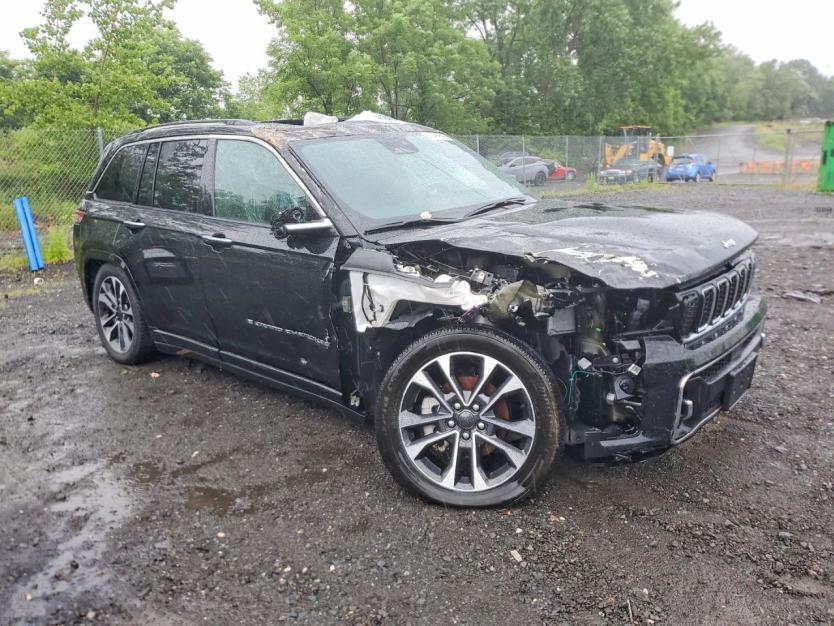Salvage 2023 Jeep Grand Cherokee Overland