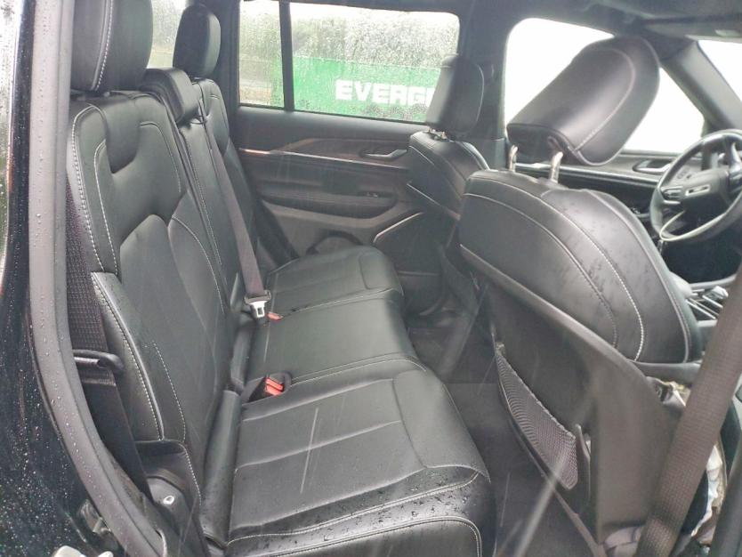 Salvage 2023 Jeep Grand Cherokee Overland