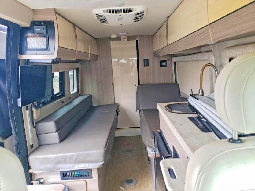 Salvage 2021 Jayco Swift Li
