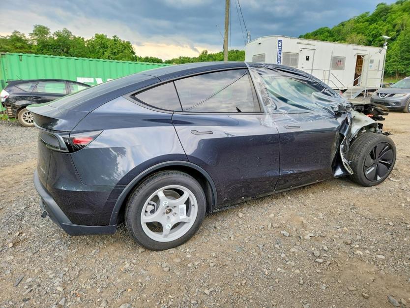 Salvage 2026 Tesla Model Y 