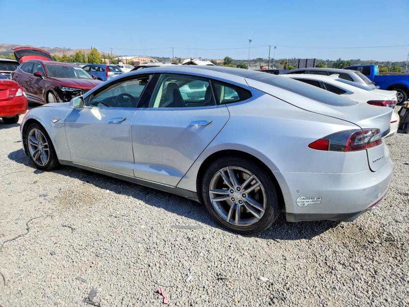 Salvage 2014 Tesla Model S 