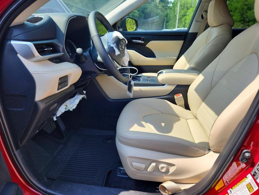 Salvage 2025 Toyota Highlander Awd Hybrid 4d 2.5l Xle