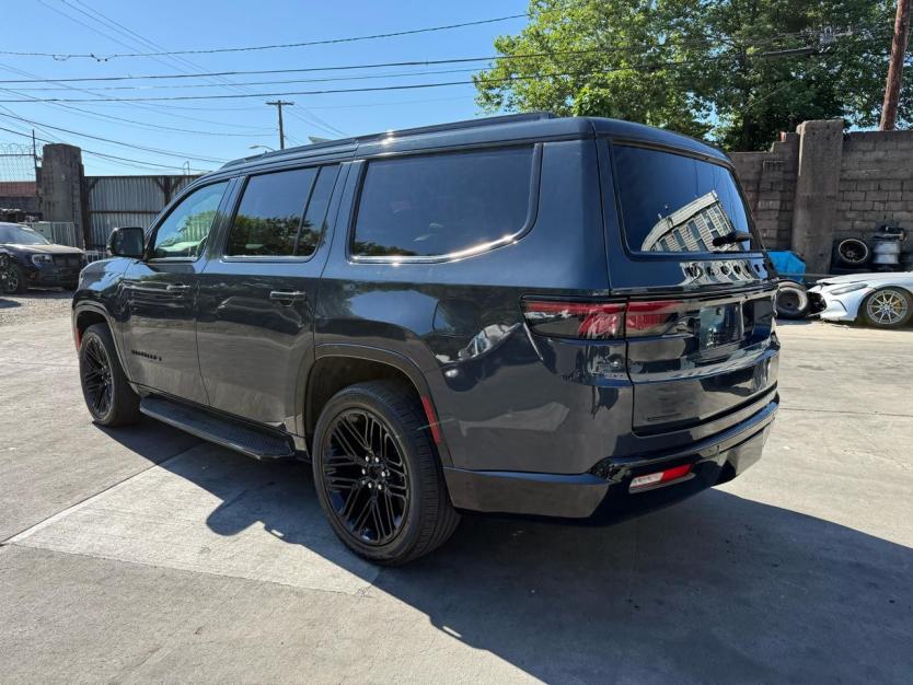 Salvage 2022 Jeep Wagoneer Series I