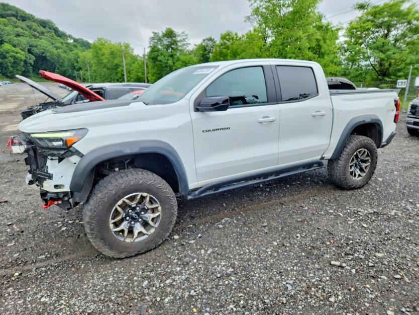 Salvage 2024 Chevrolet Colorado Zr2