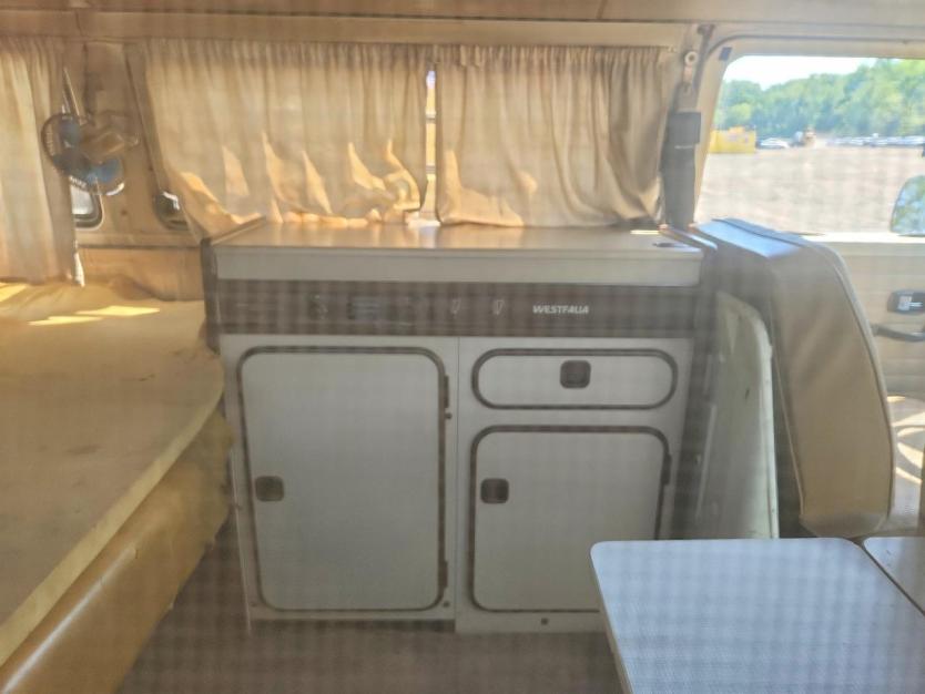 Salvage 1970 Volkswagen Transporter 