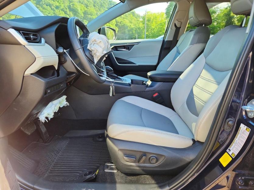 Salvage 2025 Toyota Rav4 Xle Premium