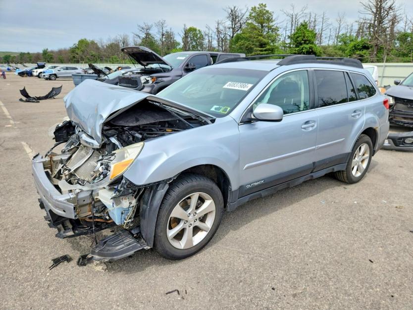 Salvage 2014 Subaru Outback Limited