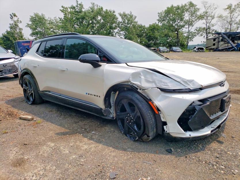 Salvage 2025 Chevrolet Equinox Rs