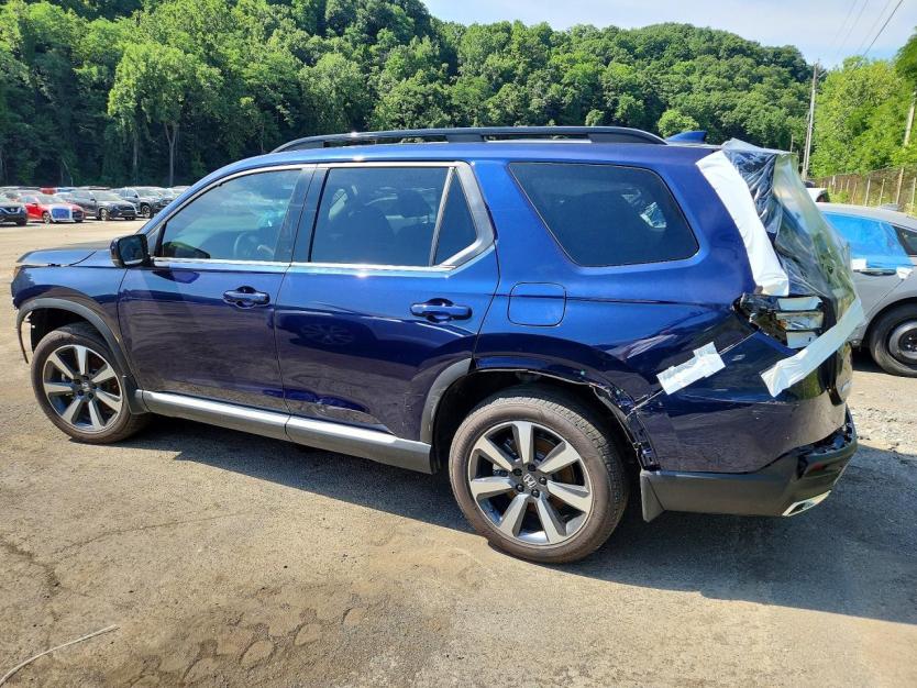 Salvage 2025 Honda Pilot Touring