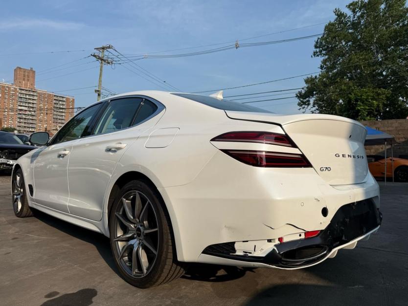 Salvage 2026 Genesis G70 