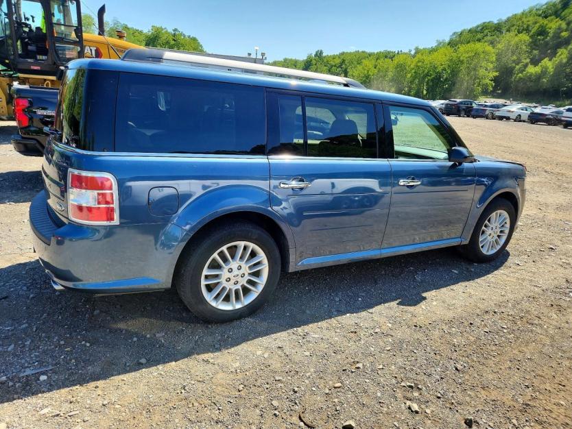 Salvage 2019 Ford Flex 