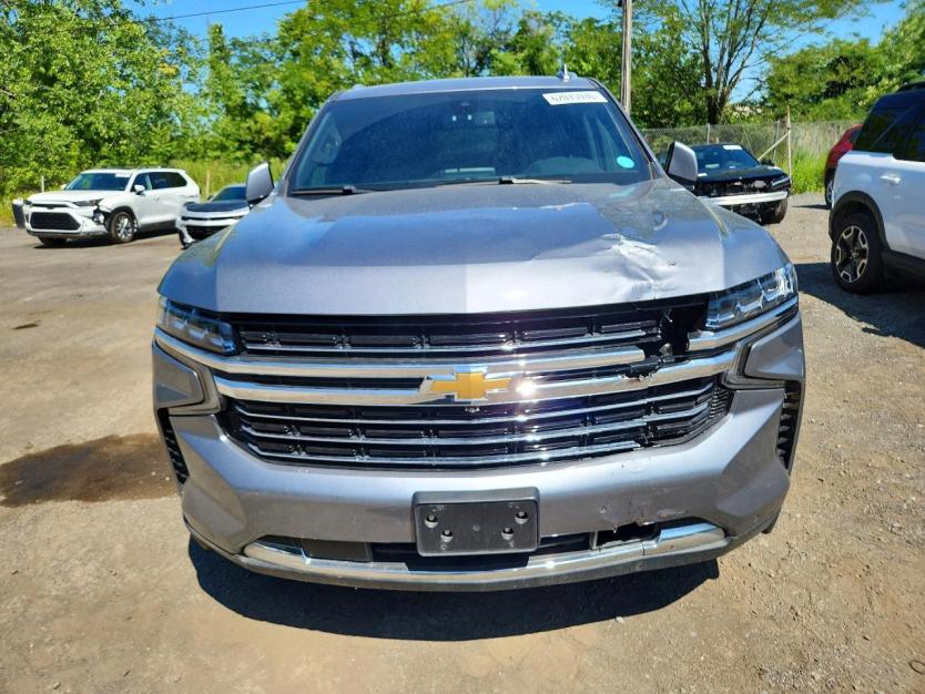 Salvage 2022 Chevrolet Suburban 