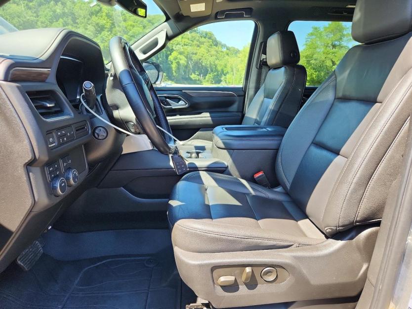 Salvage 2022 Chevrolet Suburban 