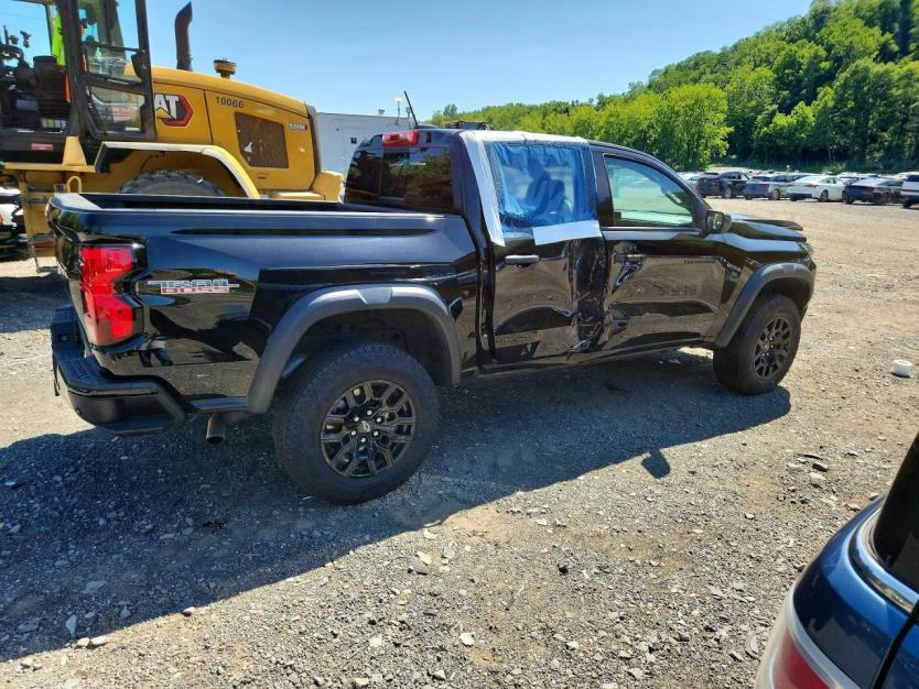 Salvage 2025 Chevrolet Colorado Trail Boss