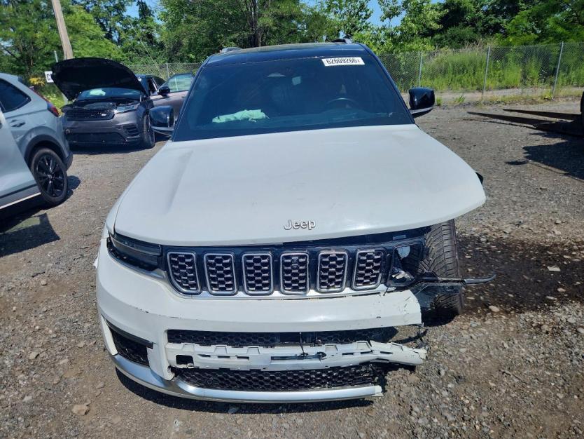 Salvage 2021 Jeep Grand Cherokee L Summit