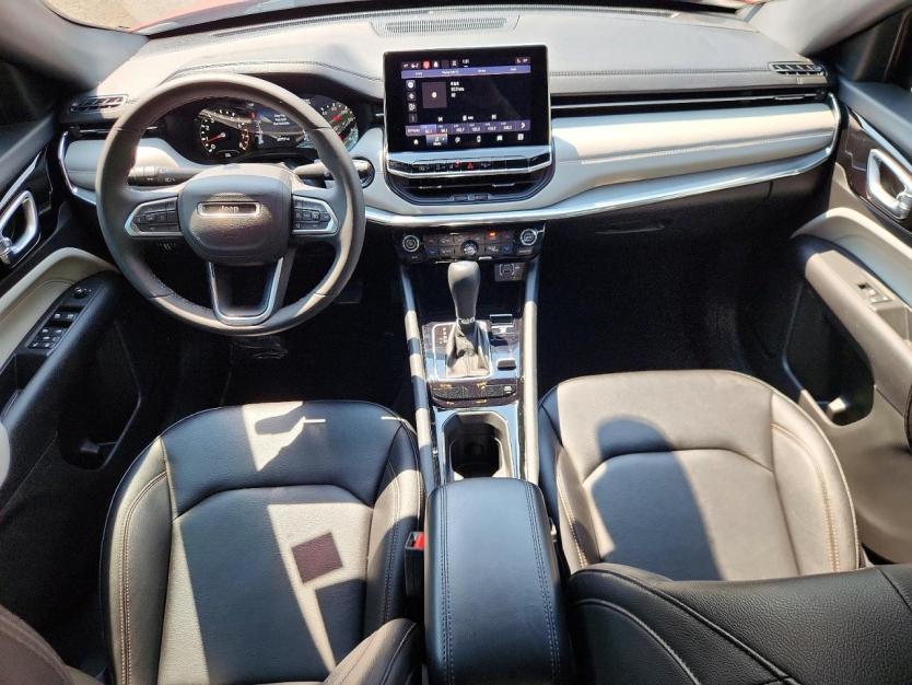 Salvage 2024 Jeep Compass Limited