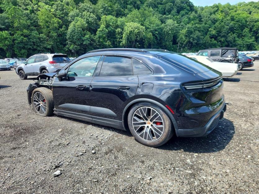 Salvage 2025 Porsche Macan 4s