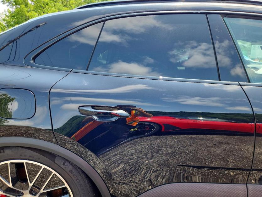 Salvage 2025 Porsche Macan 4s