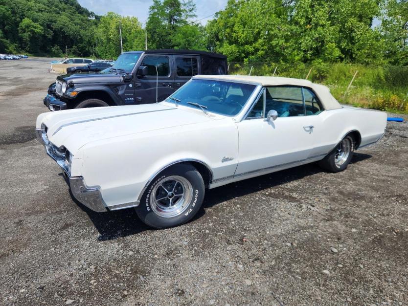 Salvage 1967 Oldsmobile Cutlass 