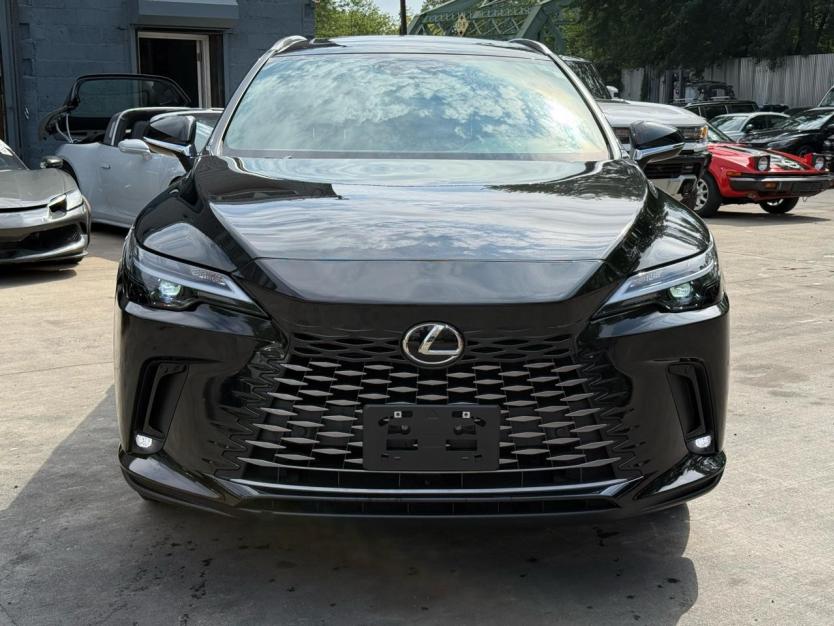 Salvage 2025 Lexus Rx350 H