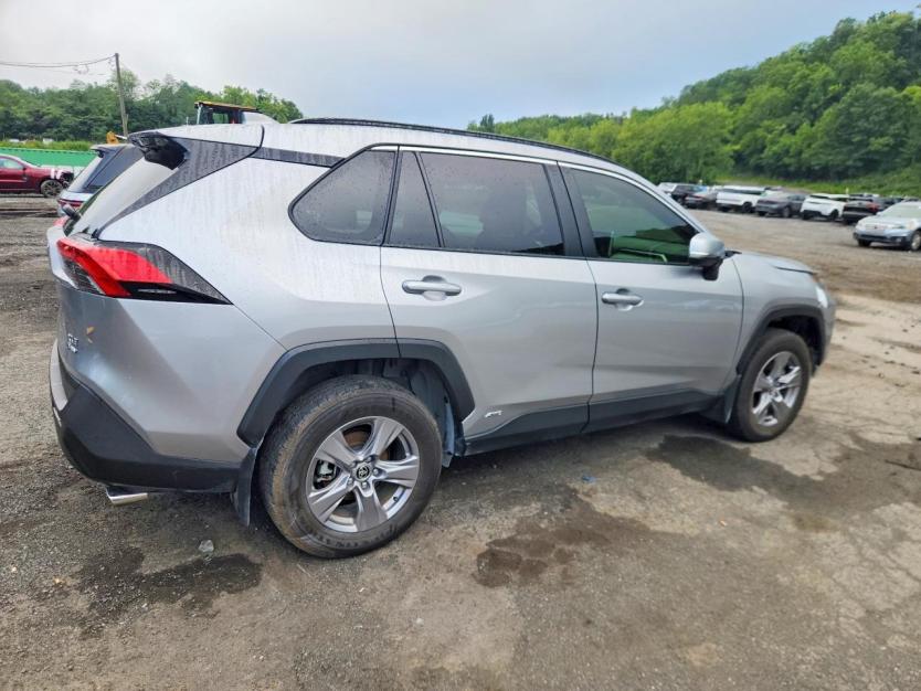 Salvage 2025 Toyota Rav4 Hybrid Xle