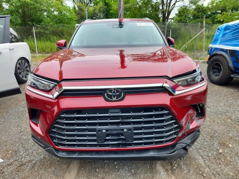 Salvage 2026 Toyota Grand Highlander Xle