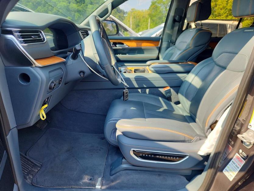 Salvage 2022 Jeep Grand Wagoneer Series Ii
